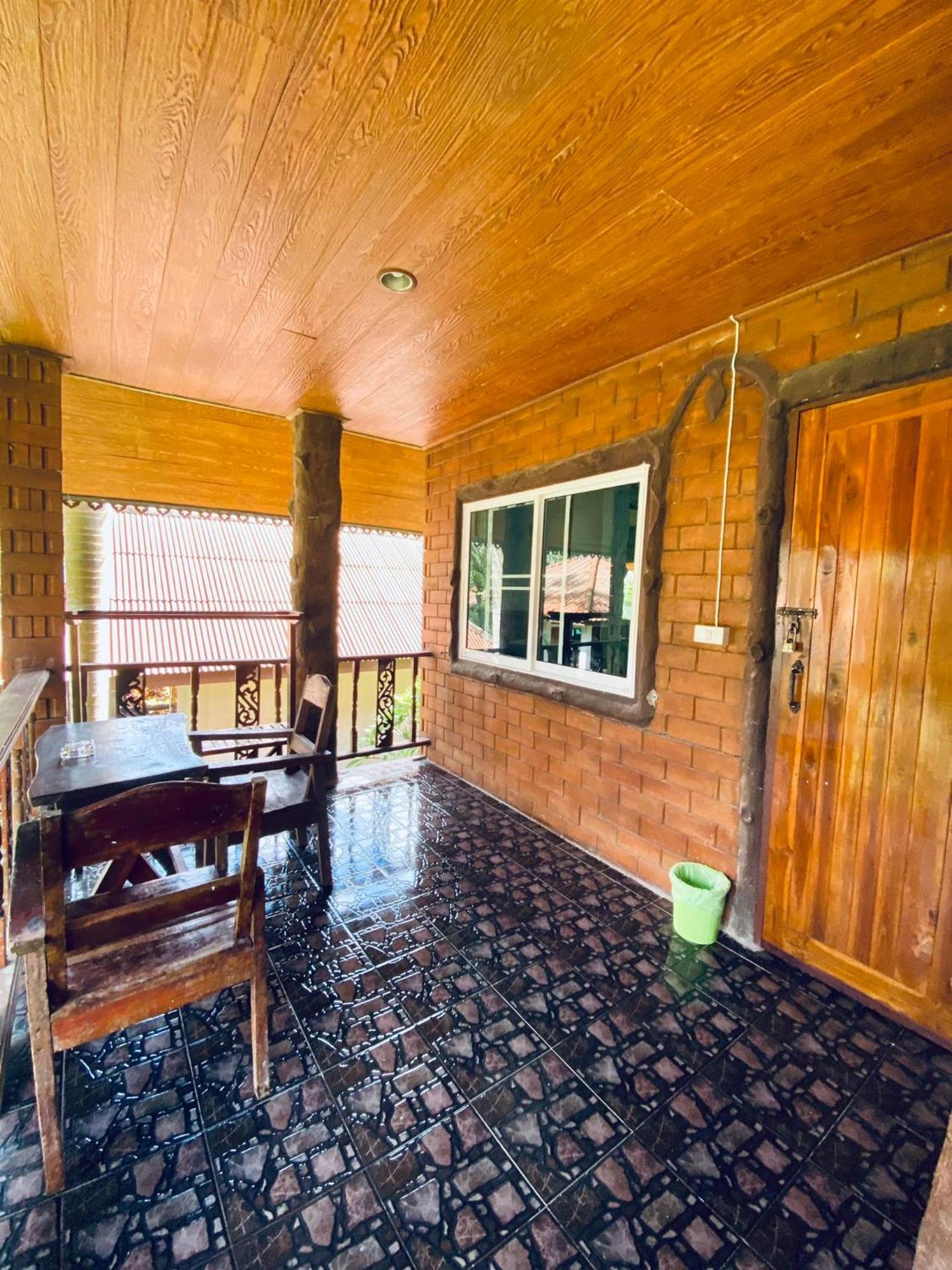 บ้านณังเฮาส์ Khao Sok National Park ภายนอก รูปภาพ