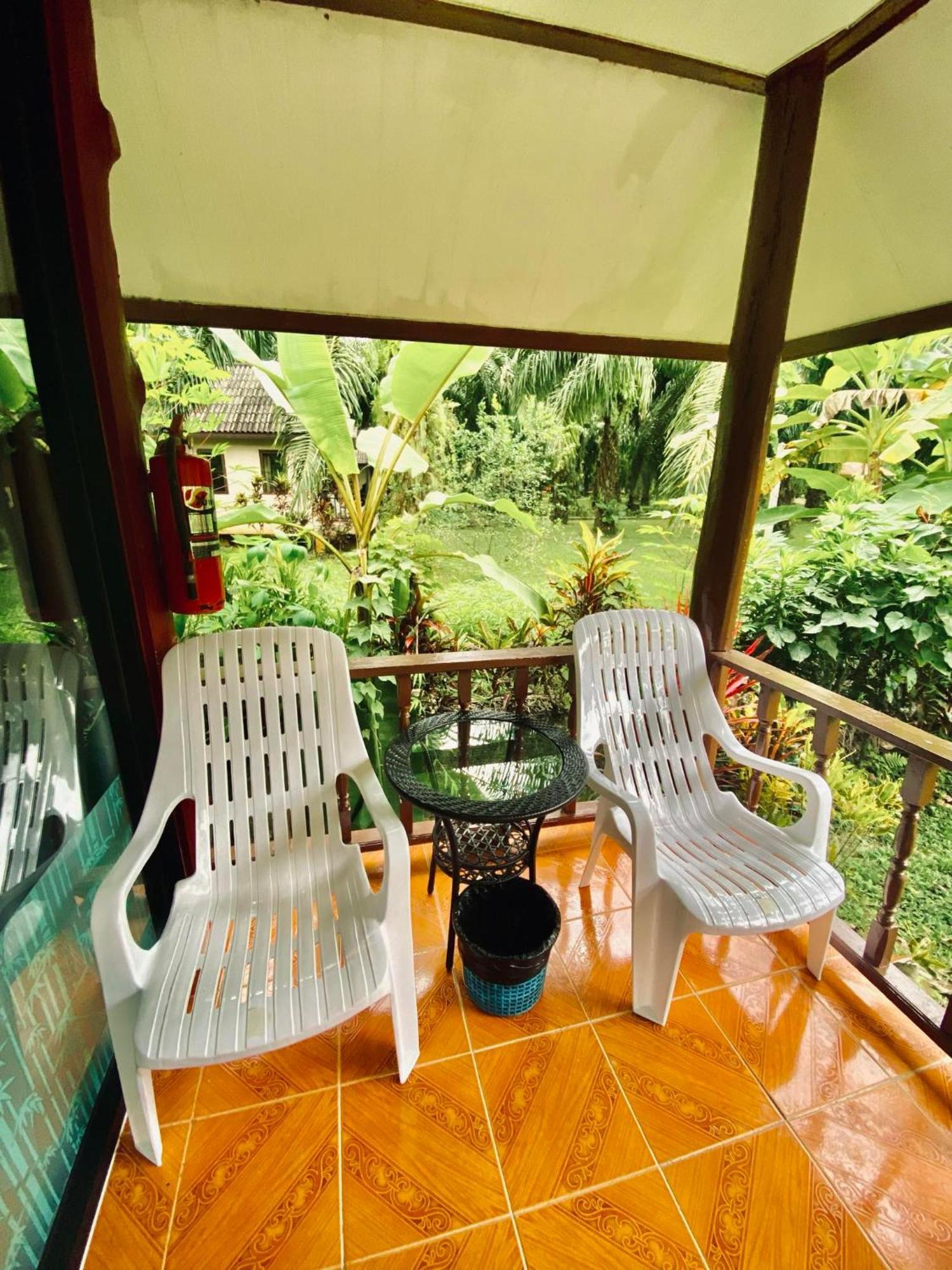 บ้านณังเฮาส์ Khao Sok National Park ภายนอก รูปภาพ