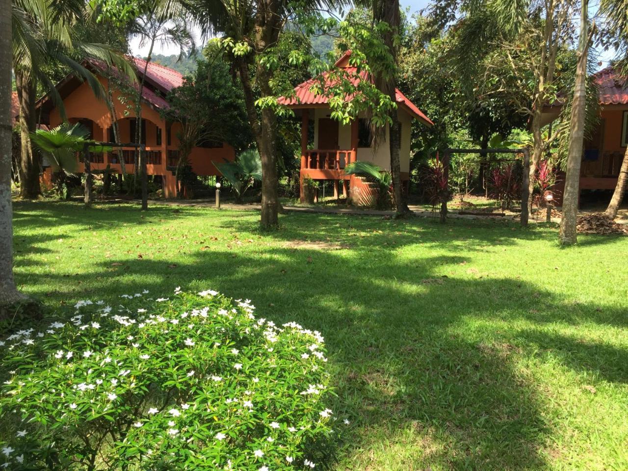 บ้านณังเฮาส์ Khao Sok National Park ภายนอก รูปภาพ